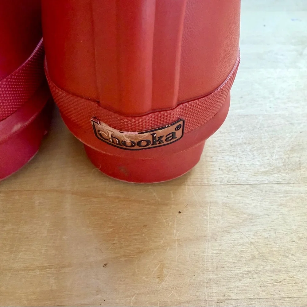 Chooka Size 8 Red Waterproof Short Chelsea Rain Boots Matte Festival